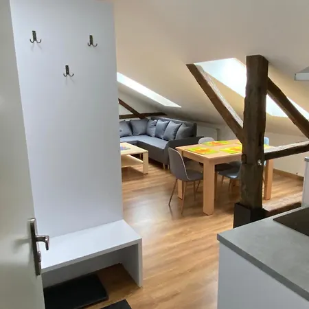 Mirova Apartment